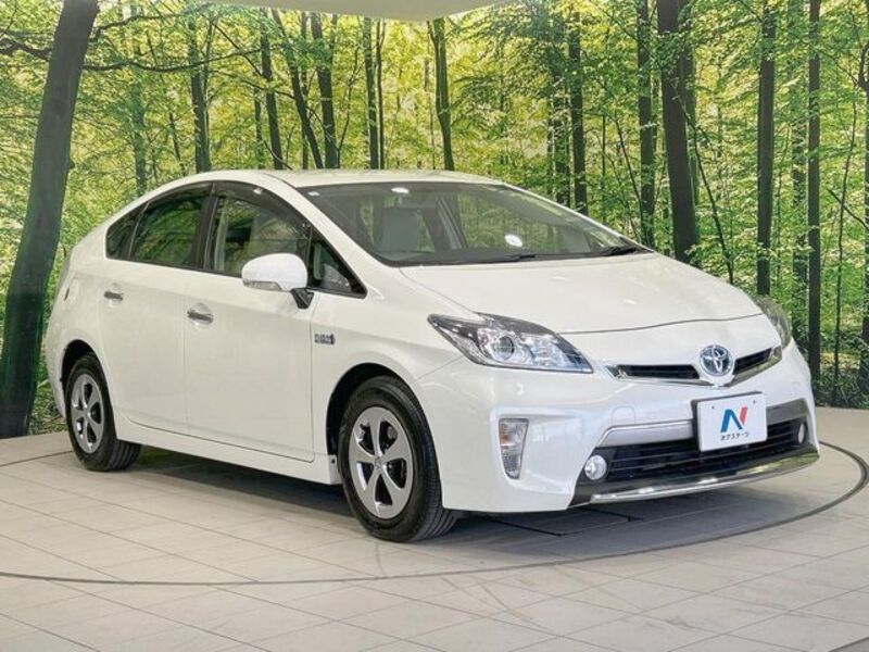 PRIUS PHV