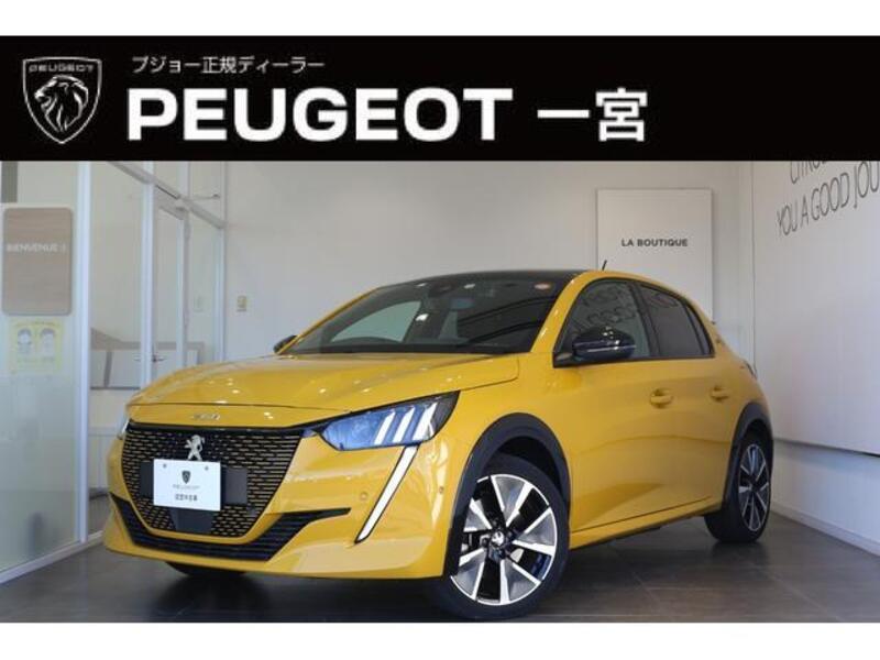 PEUGEOT 208