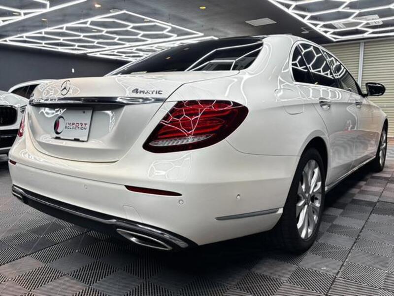 E-CLASS