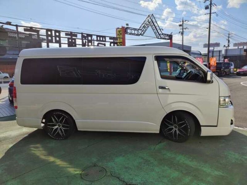 HIACE