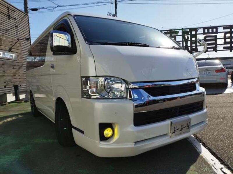 HIACE