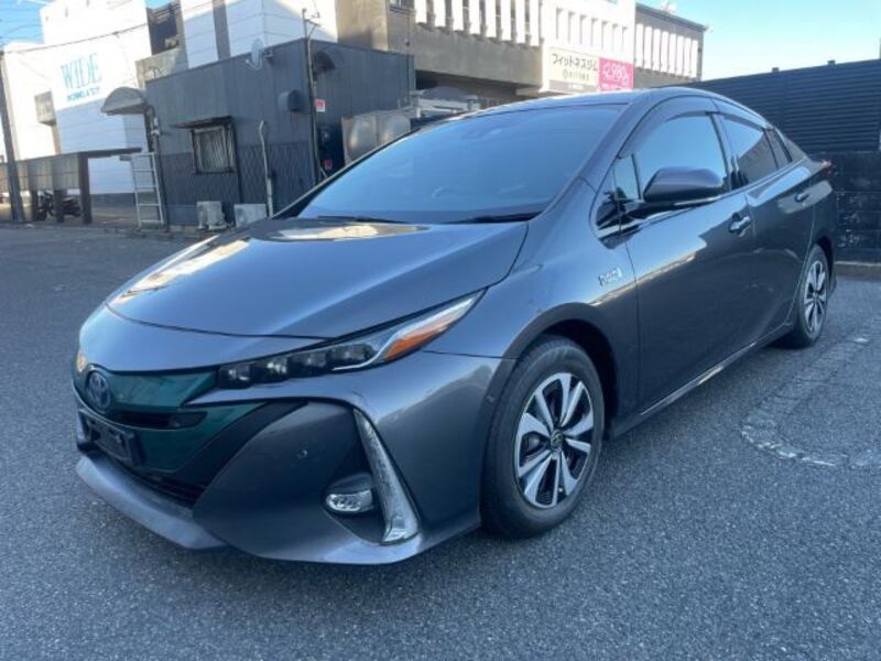 PRIUS PHV