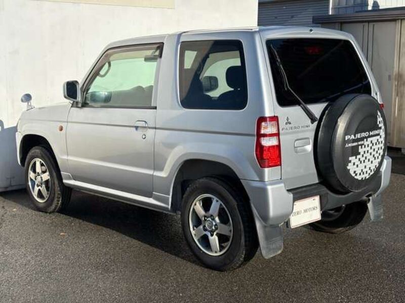 PAJERO MINI