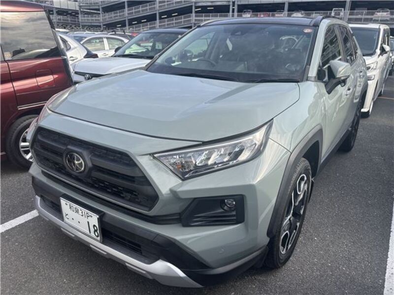 TOYOTA RAV4