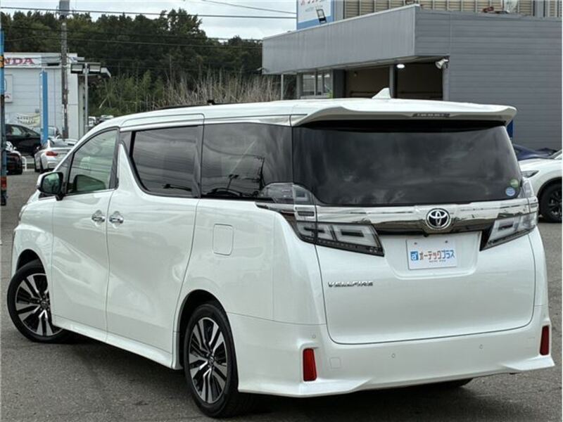VELLFIRE