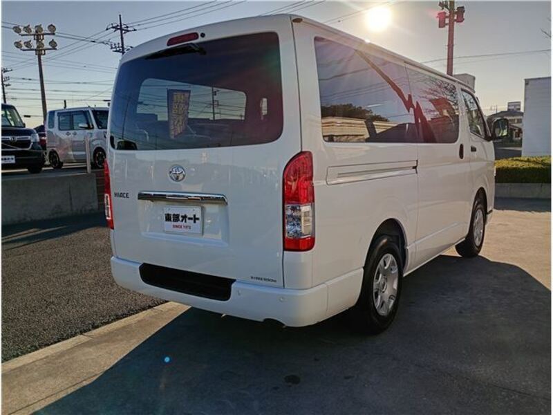 HIACE