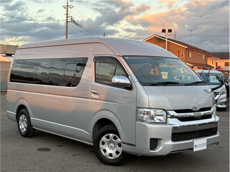 HIACE