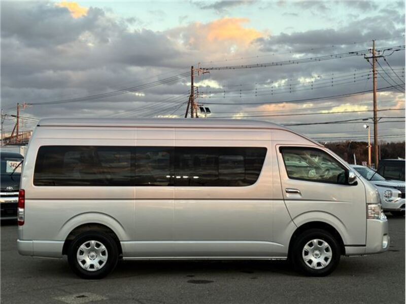 HIACE