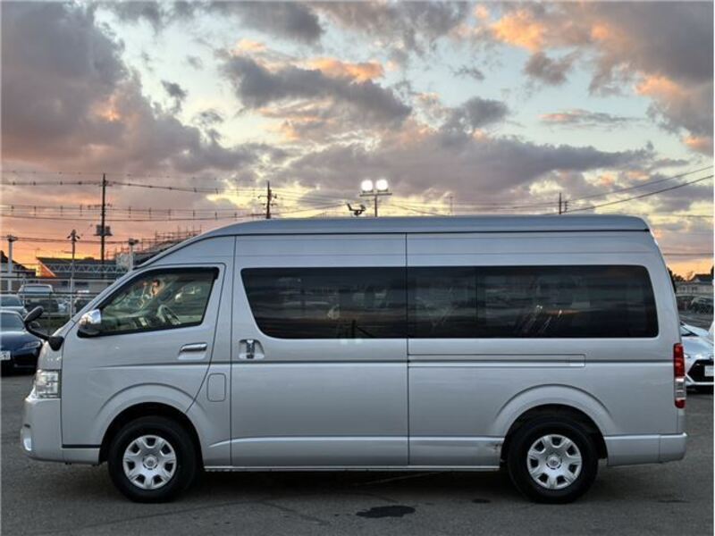 HIACE