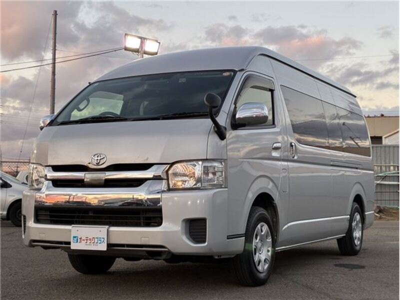 HIACE