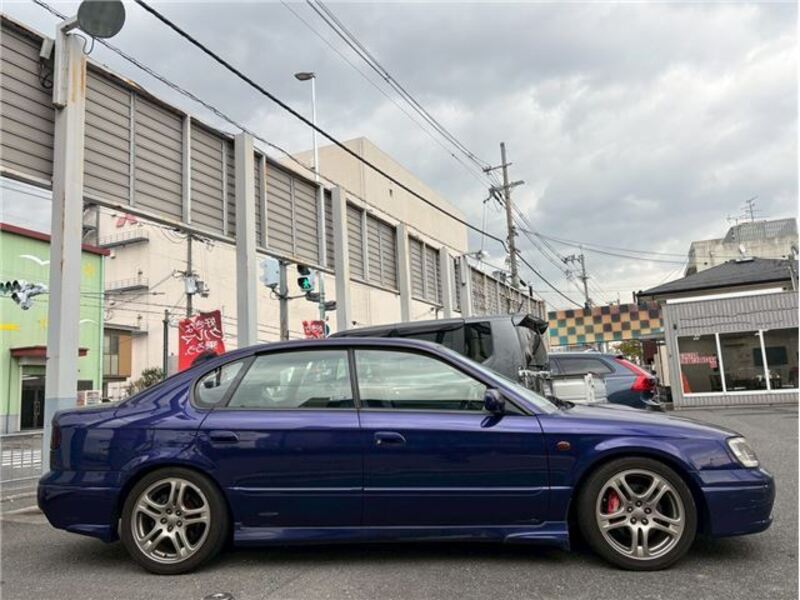 LEGACY B4