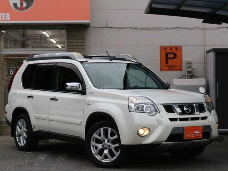 X-TRAIL