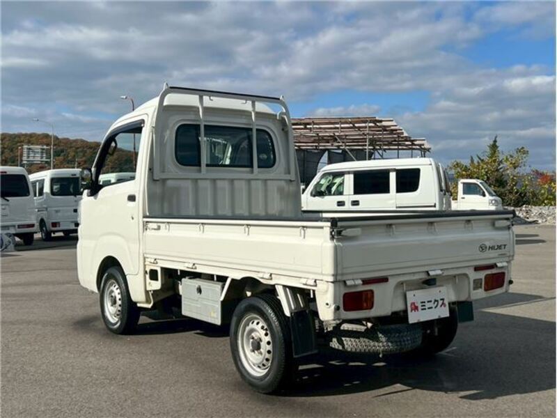 HIJET TRUCK