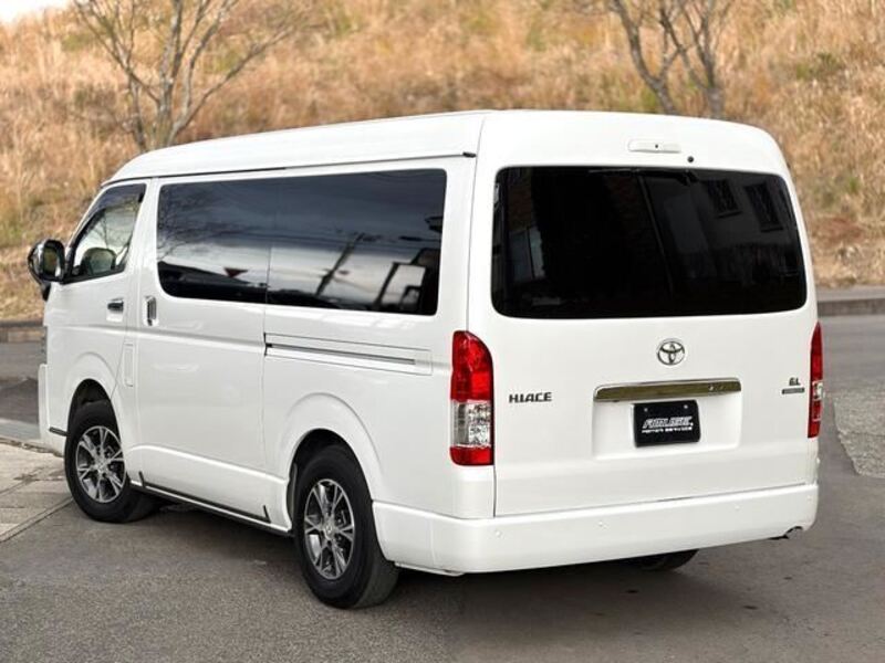 HIACE