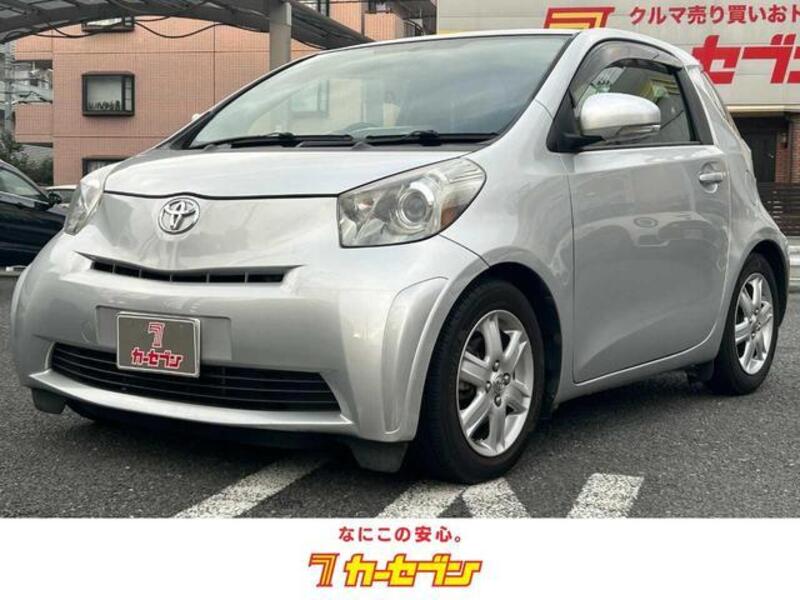 TOYOTA IQ