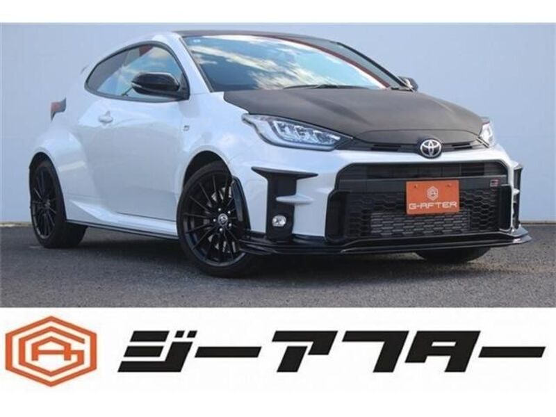GR YARIS-0