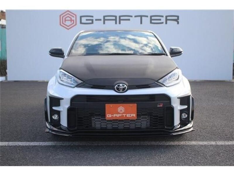 GR YARIS