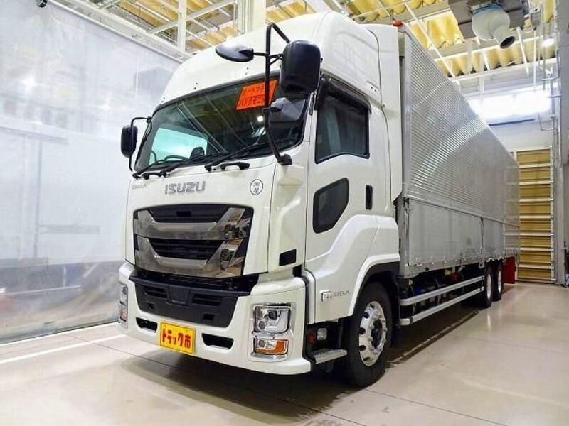 ISUZU GIGA