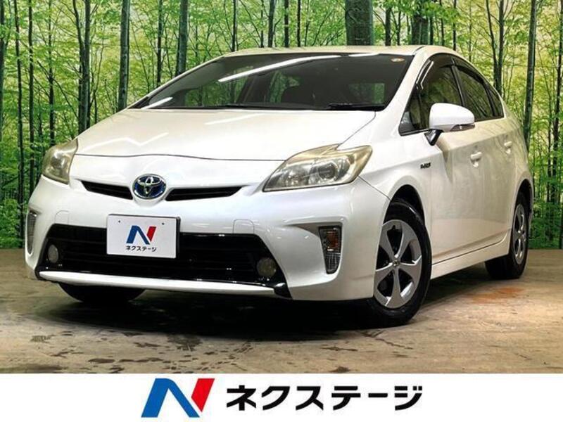 TOYOTA PRIUS