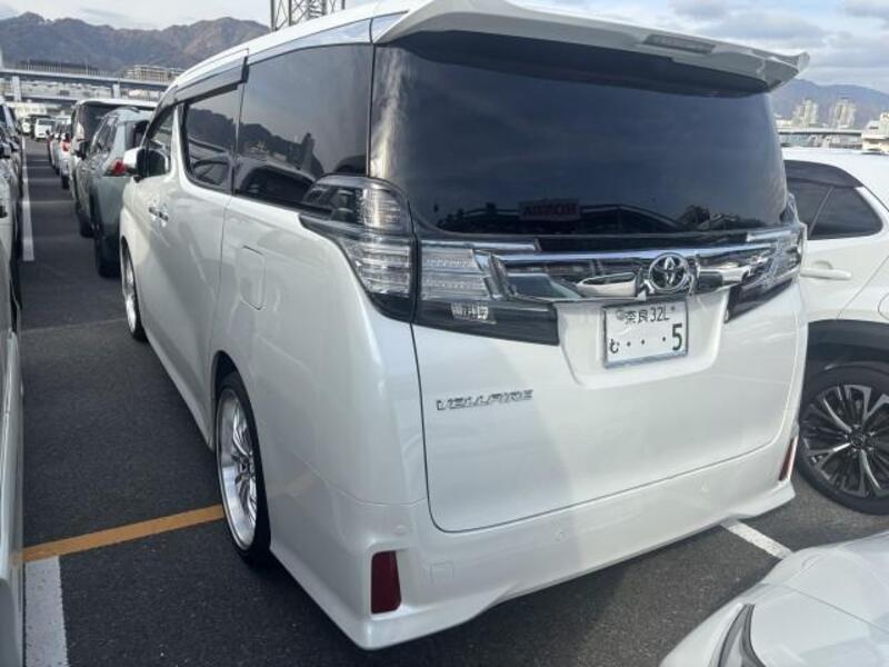 VELLFIRE