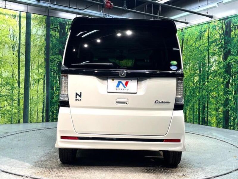 N BOX CUSTOM