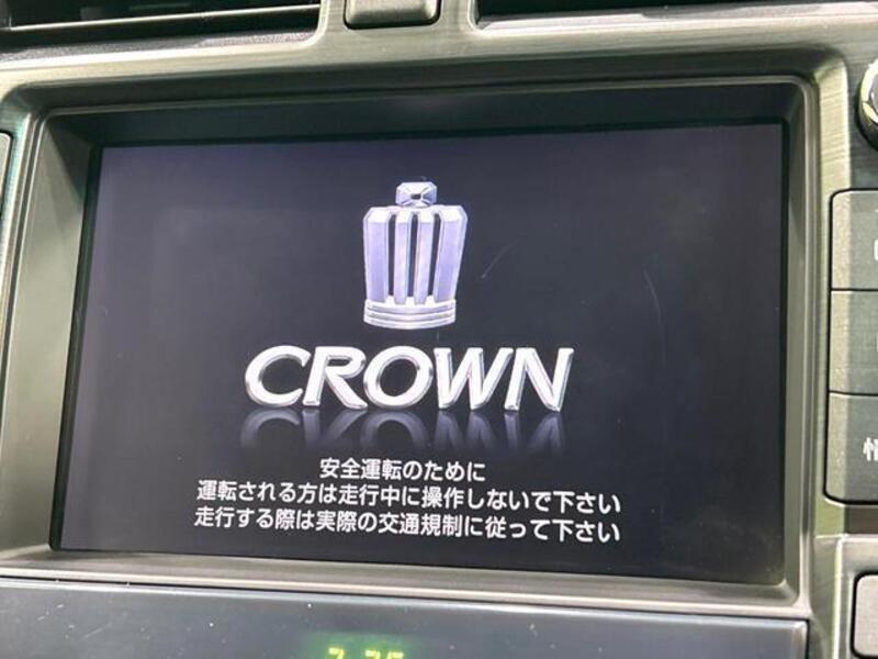 CROWN