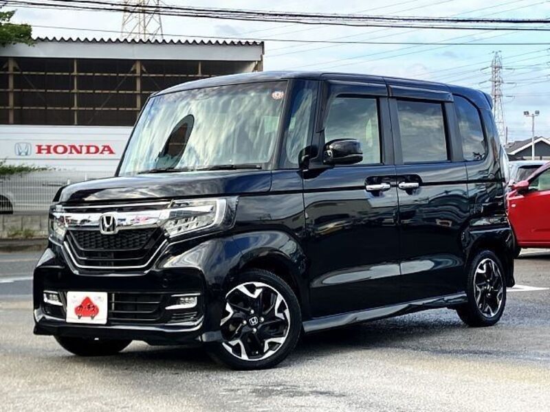 HONDA N BOX CUSTOM