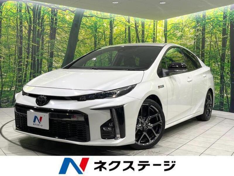 TOYOTA PRIUS PHV