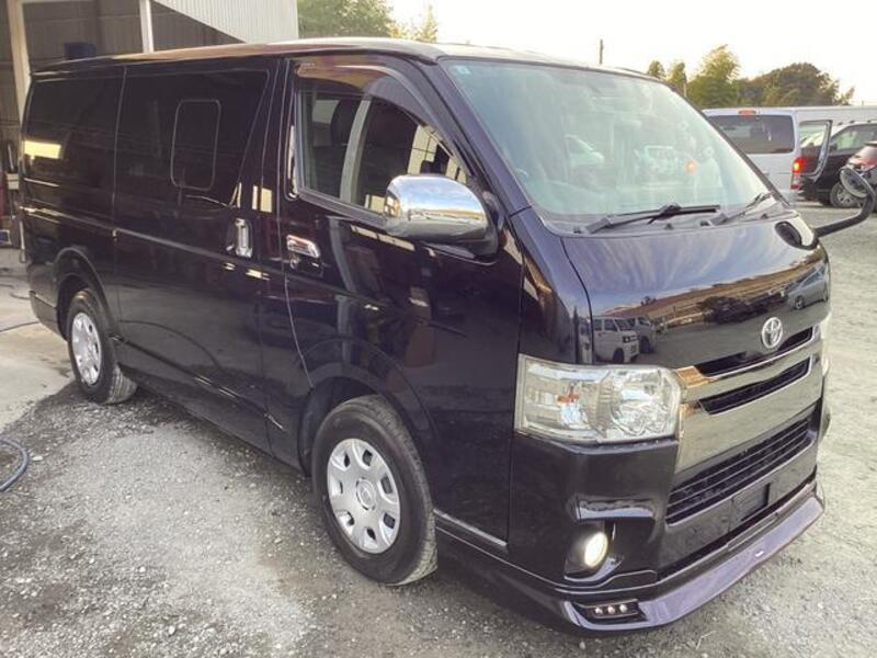 HIACE VAN