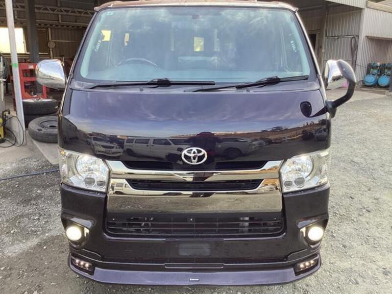 HIACE VAN