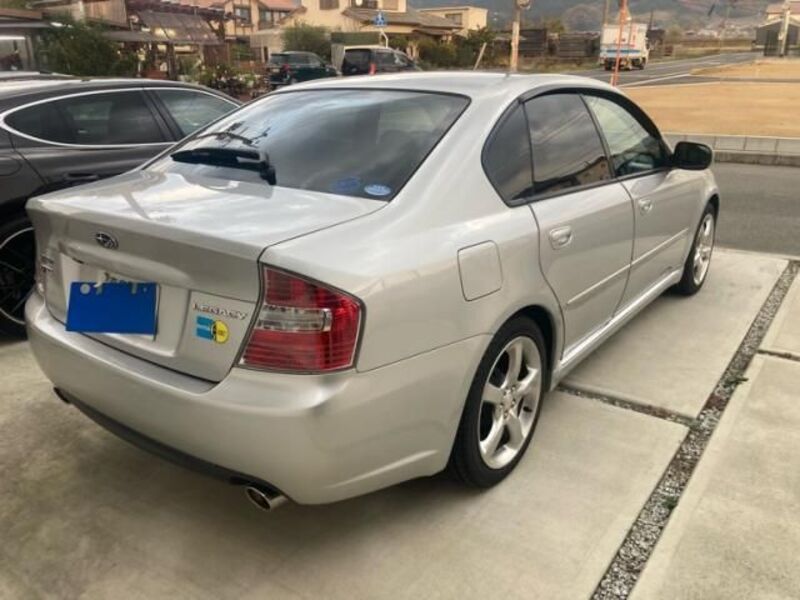 LEGACY B4