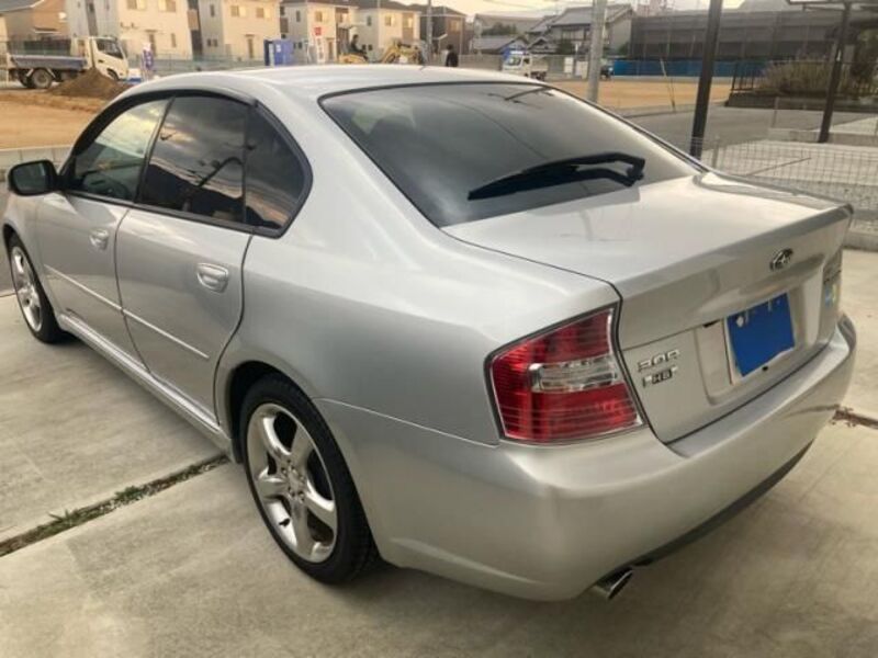 LEGACY B4