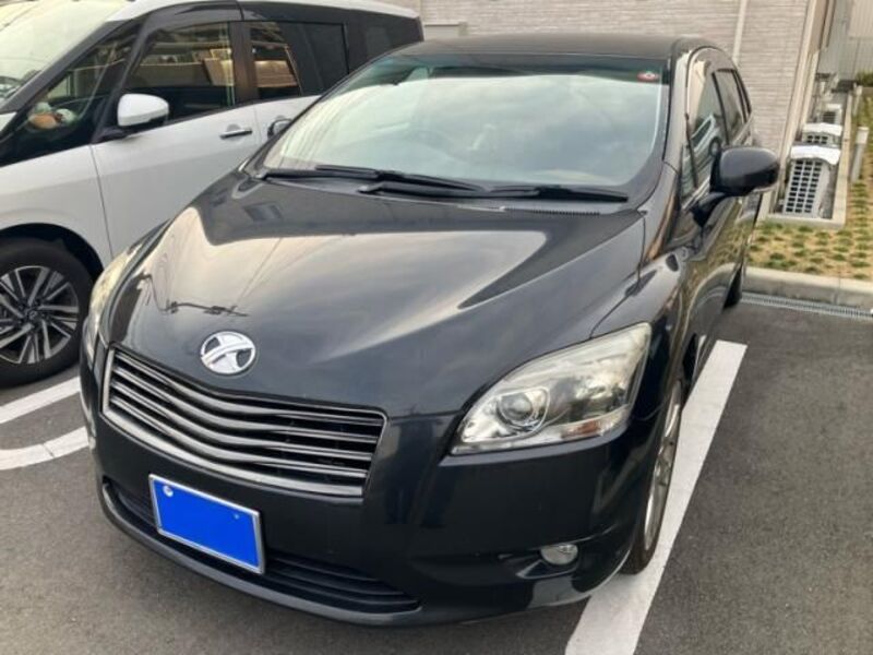 TOYOTA MARK X ZIO