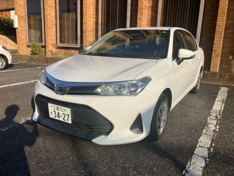 COROLLA AXIO