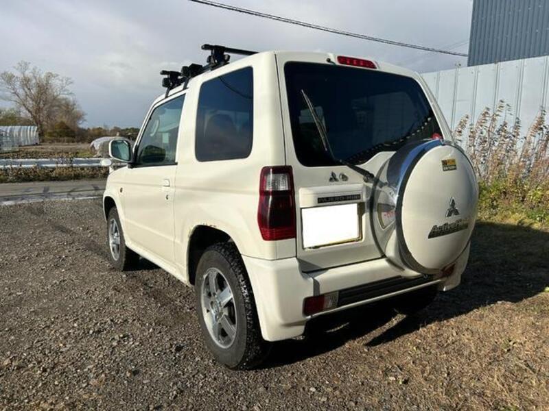 PAJERO MINI