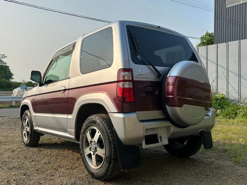 PAJERO MINI