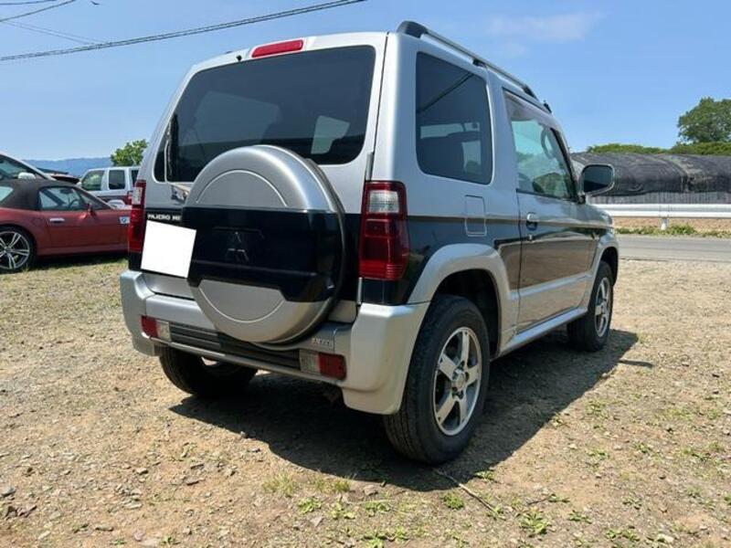 PAJERO MINI
