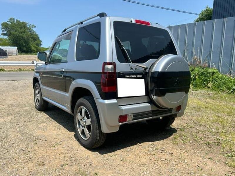 PAJERO MINI
