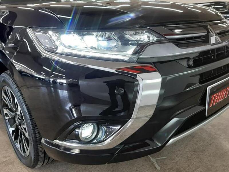 OUTLANDER PHEV