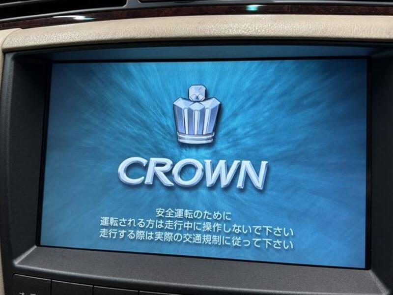 CROWN