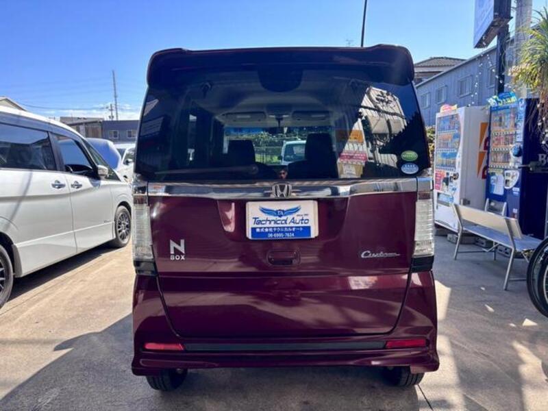 N BOX CUSTOM