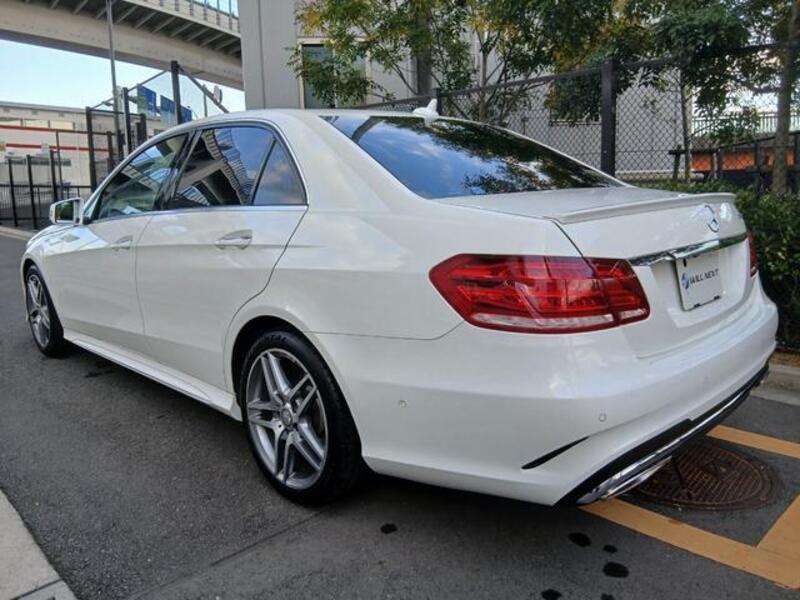 E-CLASS