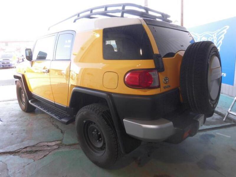FJ CRUISER