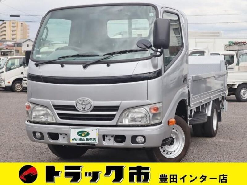 TOYOTA DYNA