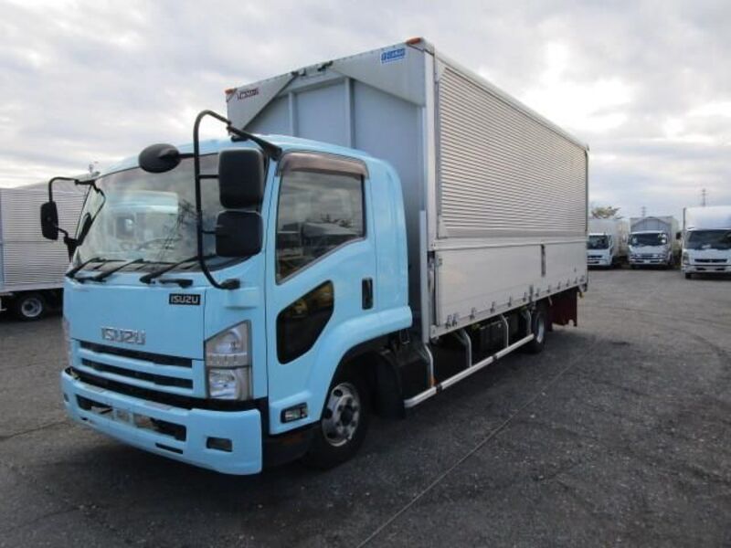 ISUZU FORWARD