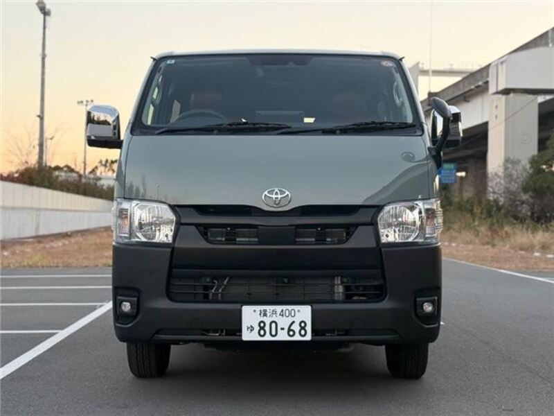 HIACE VAN