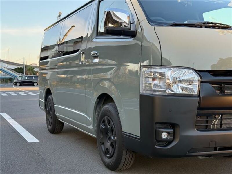 HIACE VAN