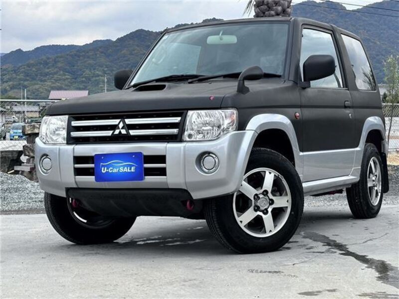 MITSUBISHI PAJERO MINI