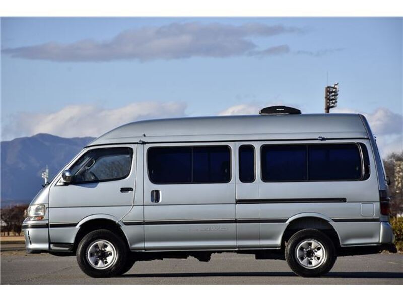 HIACE