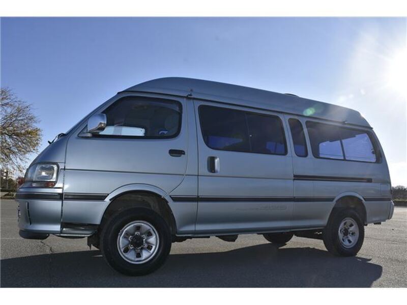 HIACE